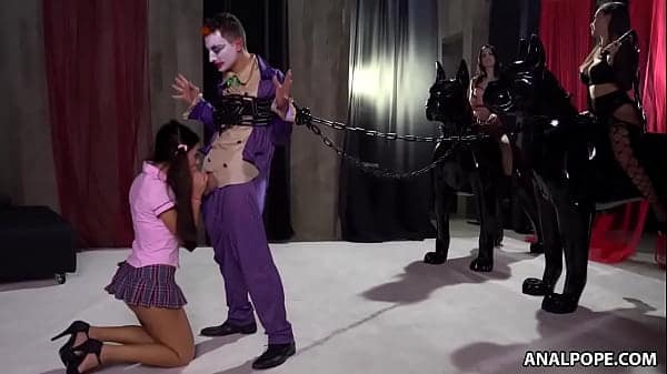 Dirtiest anal orgy ever with a clown and his friend! DAP included! – Anna De Ville, Martina Smeraldi and Malena Nazionale
